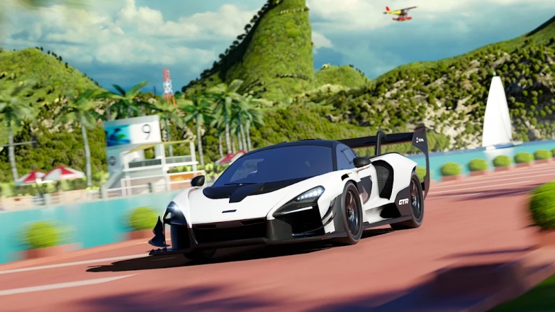 Sử dụng drift và nitro để duy trì tốc độ